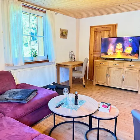 Suessbaechle - Hunde-zaun - Holiday home *