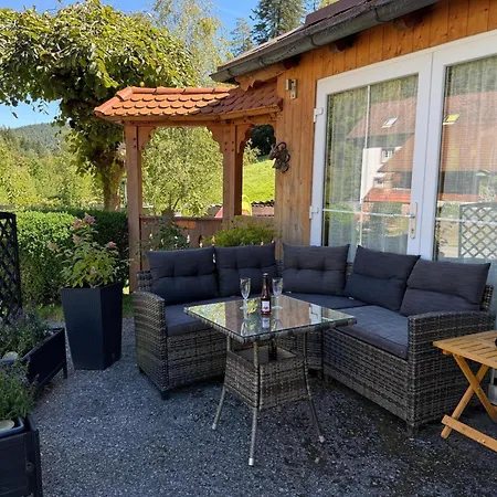 Suessbaechle - Hunde-zaun - Holiday home Enzklosterle